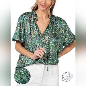 Eesome Vibrant Vision Blouse Sz Sm